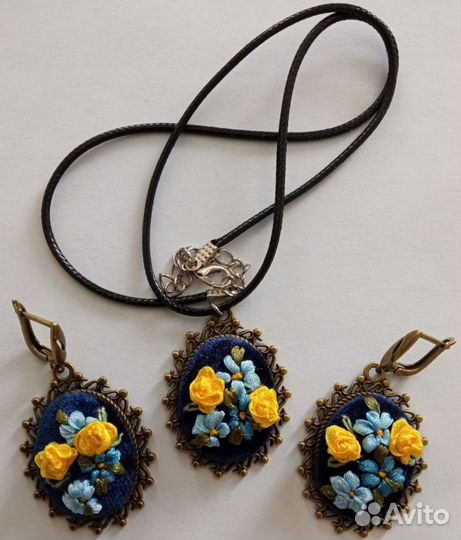 Украшения ручной работы