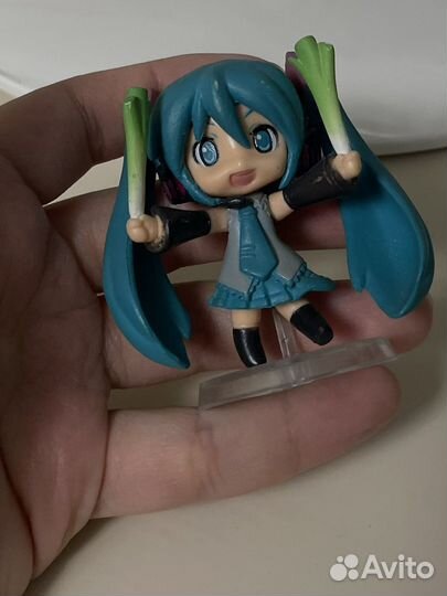 Фигурка аниме вокалоид Мику