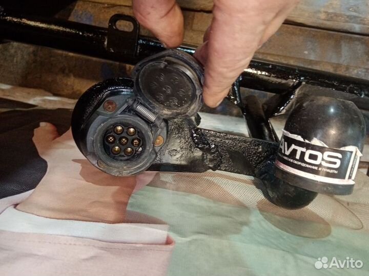 Фаркоп на Ладу гранту и калину