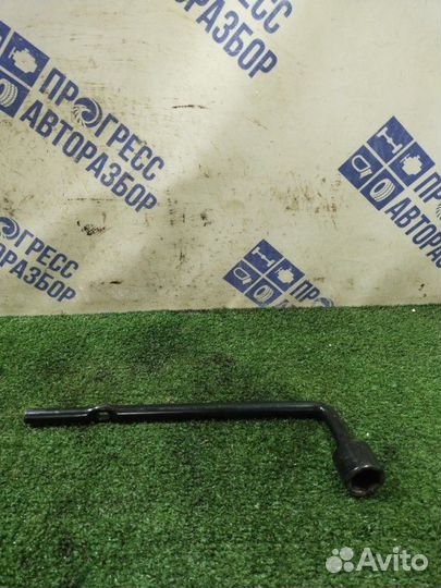 Набор инструментов Kia Rio 2 хэтчбек 1.4 G4EE 2009