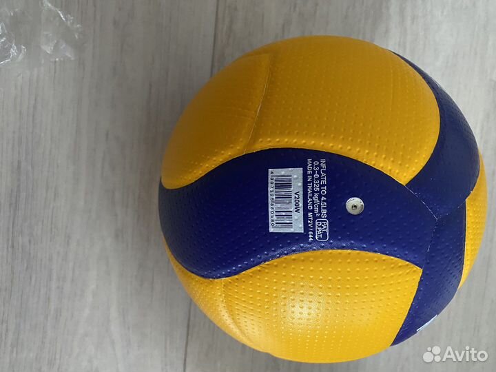 Волейбольный мяч mikasa