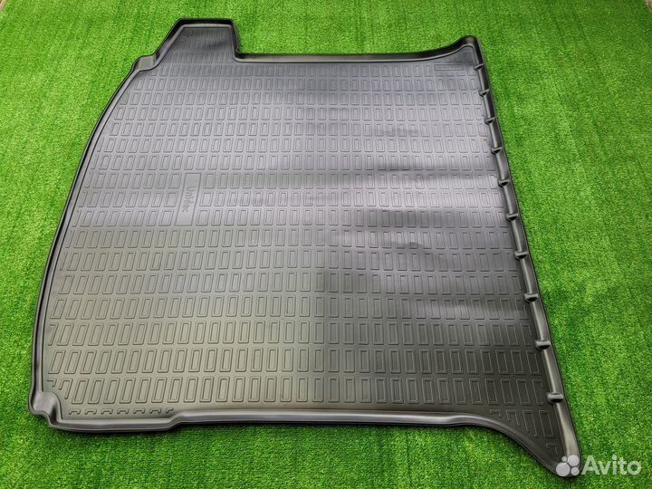 Коврик в багажник Isuzu MU-X II (2020-н.в.)