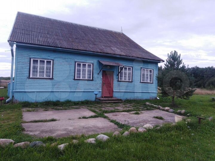 Коттедж 270 м² на участке 8,5 га