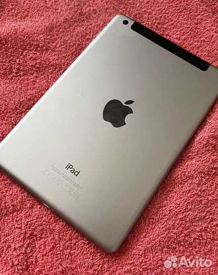 iPad mini LTE + кабель лайтнинг