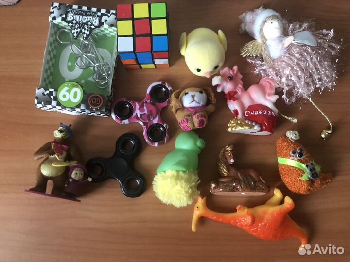 Игрушки,брелки,статуэтки