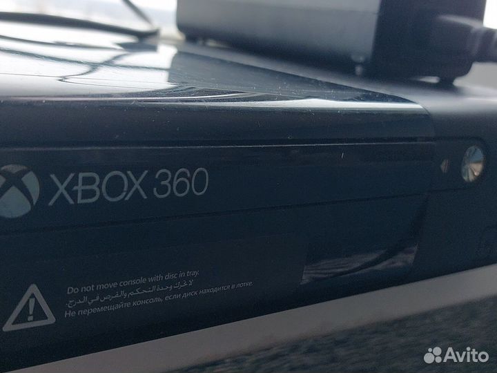 Игровая приставка xbox 360