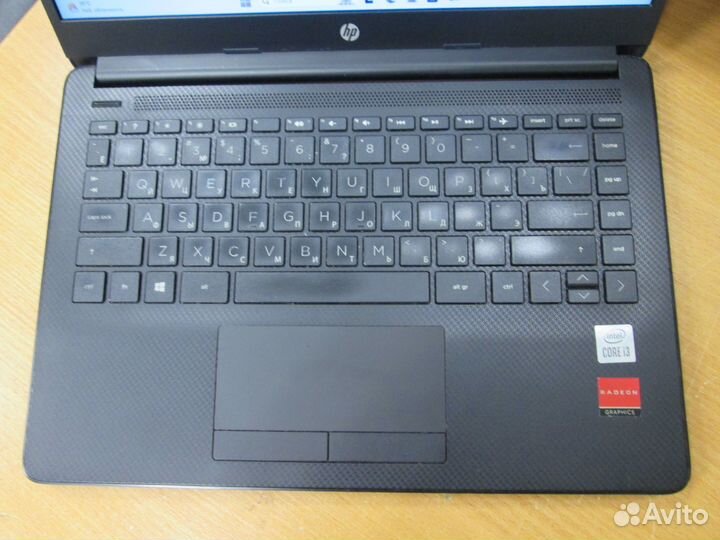 HP 14-cf3008ur i3/8Gb/SSD256Gb/Radeon 620/14