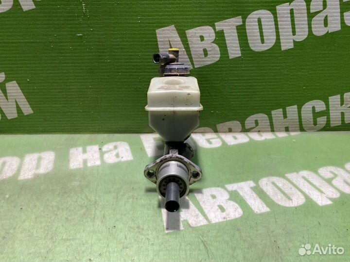 Главный тормозной цилиндр Renault Megane LA04