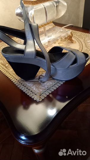 Босоножки dkny