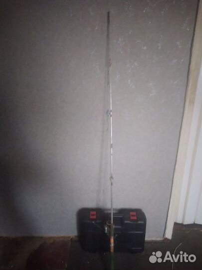 Спининг с катушкой бу