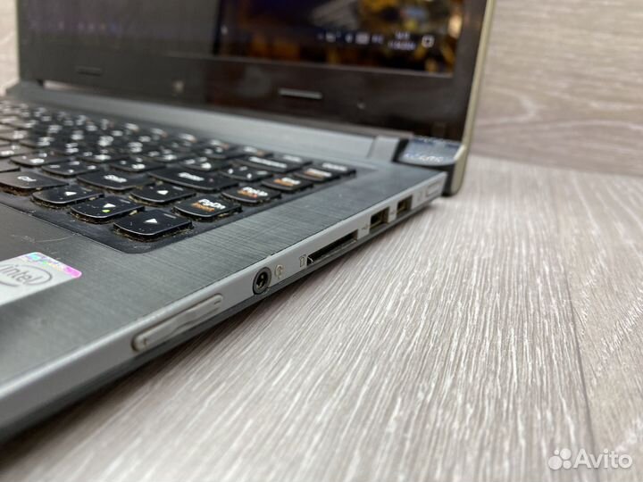Lenovo Ideapad Flex 14 Intel Core i7- 4500U