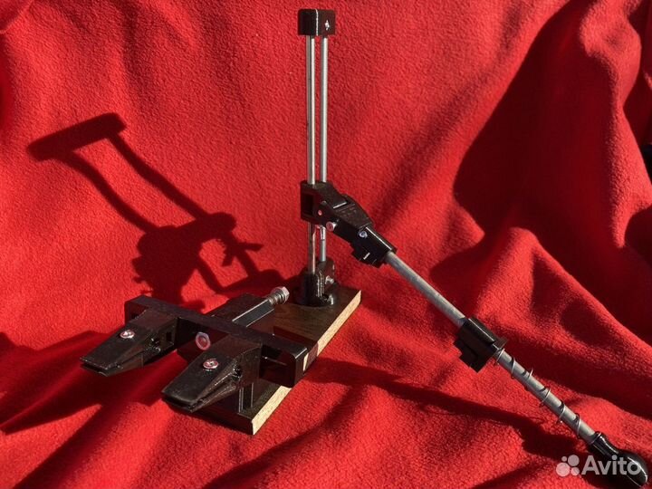 Точилка с поворотным механизмом Grom