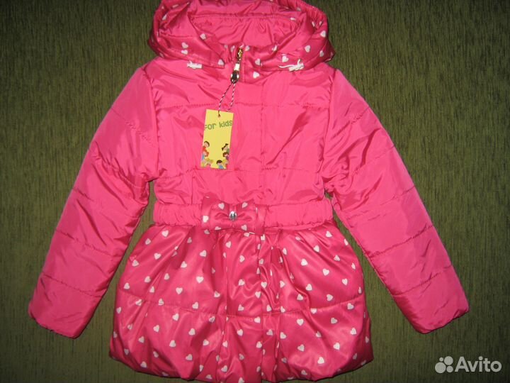 Демисезонная куртка для девочки на 4 года