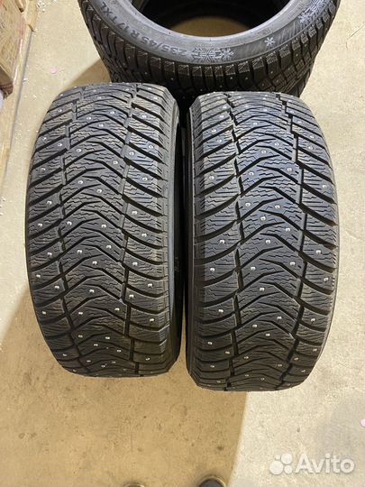 Continental IceContact 2 235/45 R17 97T