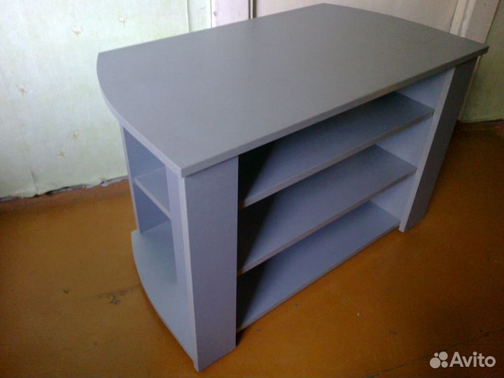Тумба под телевизор