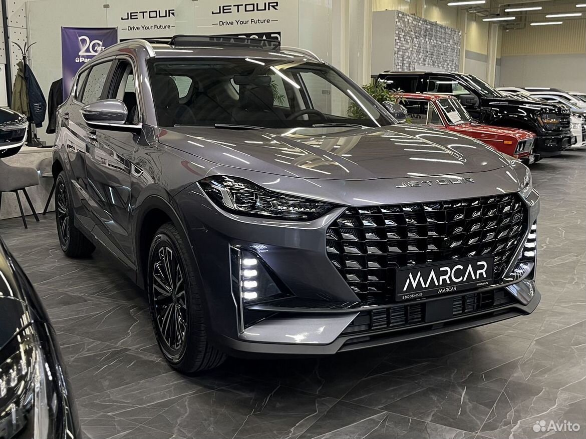 Jetour X70 Plus 1.6 AMT, 2026