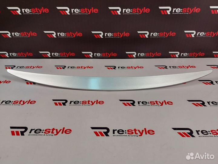 Спойлер Под стекло Toyota Prado 120 Серебро