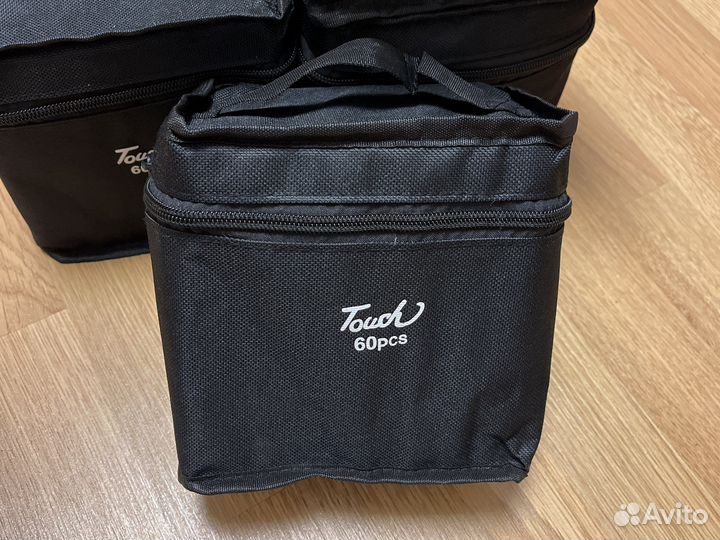 Маркеры для скетчинга 60 цветов / набор в чехле