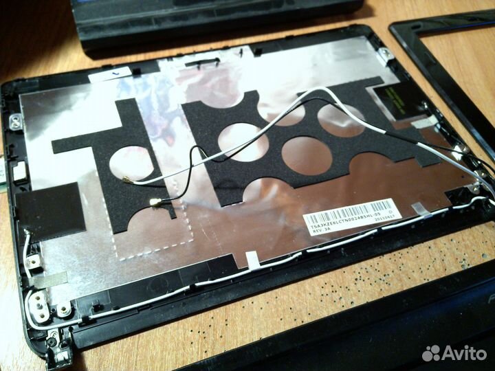 Детали нетбука Acer Aspire one D257