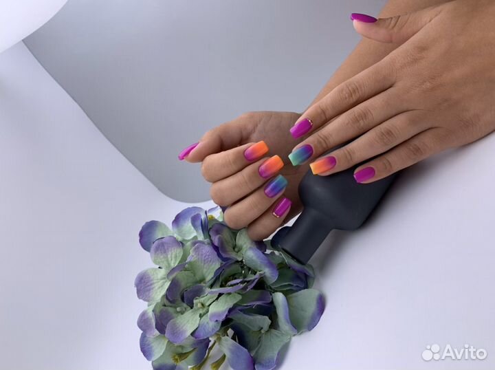 Маникюр, покрытие гель-лаком