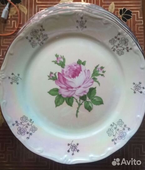 Тарелки гдр роза перламутр