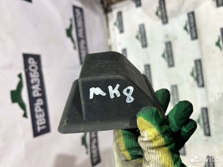 Накладка замка багажника - задняя Ford Transit MK8