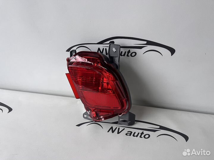 Toyota highlander птф заднего бампера правый 2013