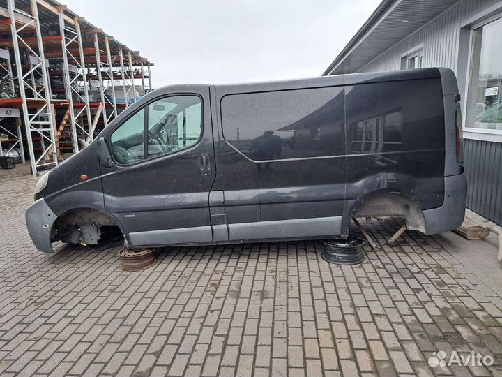 Решетка вентиляционная (пара) Opel Vivaro