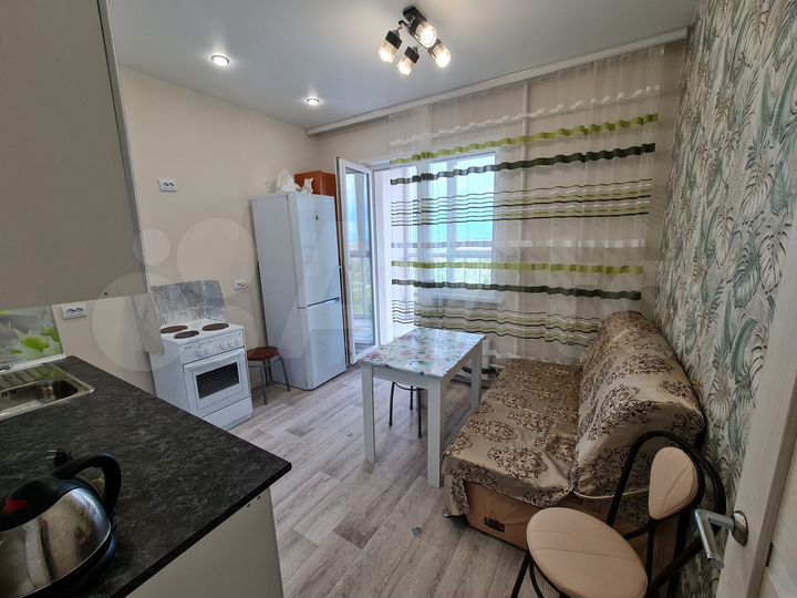 1-к. квартира, 36 м², 17/25 эт.
