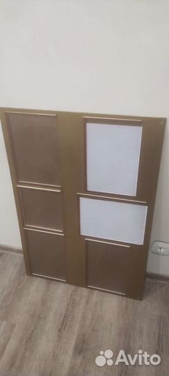 Стенд уголок потребителя б/у золотистый 95*65