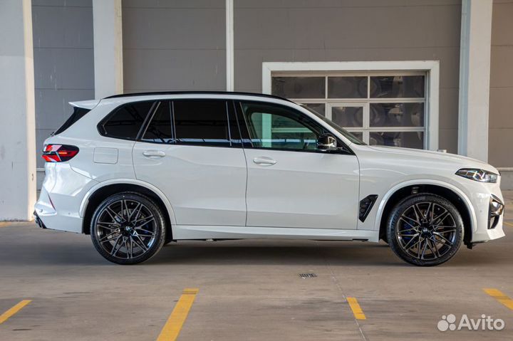 BMW X5 M 4.4 AT, 2024, 4 400 км