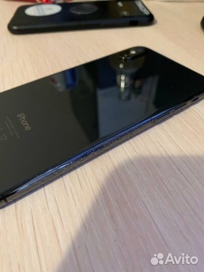 iPhone X, 64 ГБ