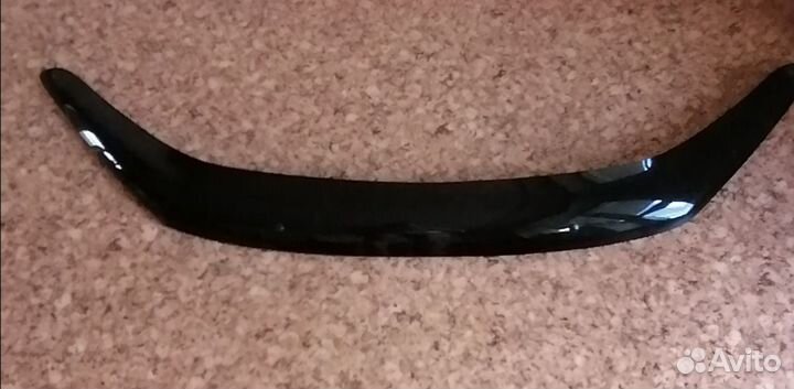 Мухобойка на лада веста