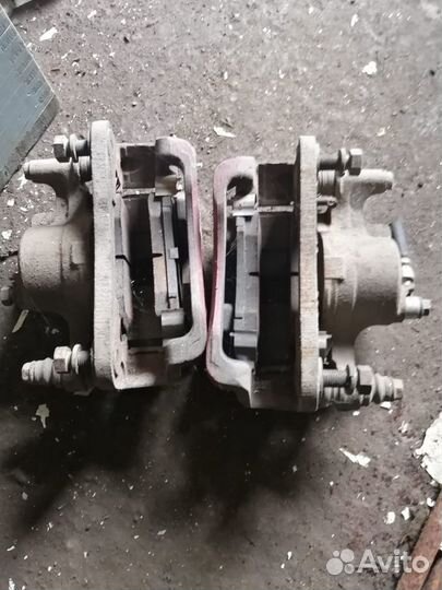 Тормозные суппорта subaru legacy bf3