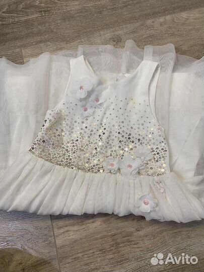 Платье для девочки 122 н&m