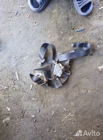 Передние ремни безопасности рено логан