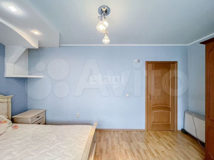 3-к. квартира, 72,8 м², 3/5 эт.