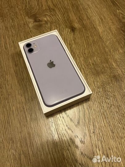 iPhone 11, 64 ГБ