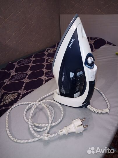 Утюг Tefal Aquaspeed Autoclean 275 FV5276EO