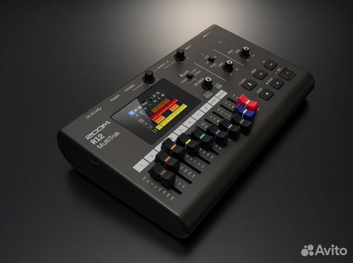 Портастудия Zoom R12