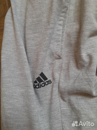 Спортивные штаны adidas