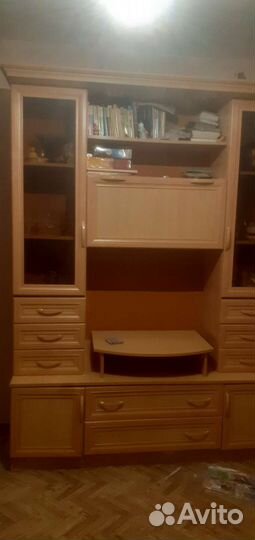 Стенка в гостиную бу