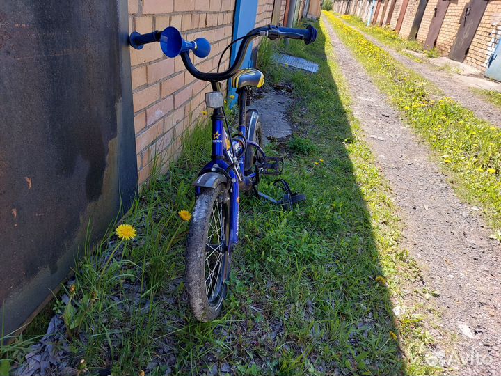 Велосипед детский бу 4-х колесный