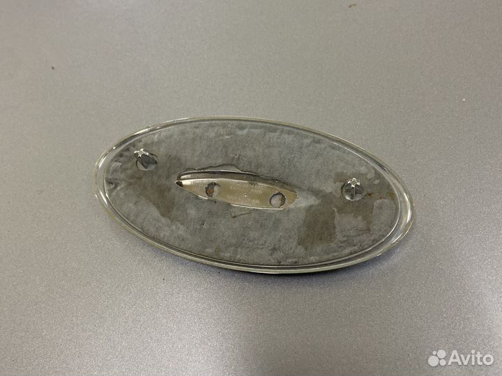 Значок на крышку багажника kia k5