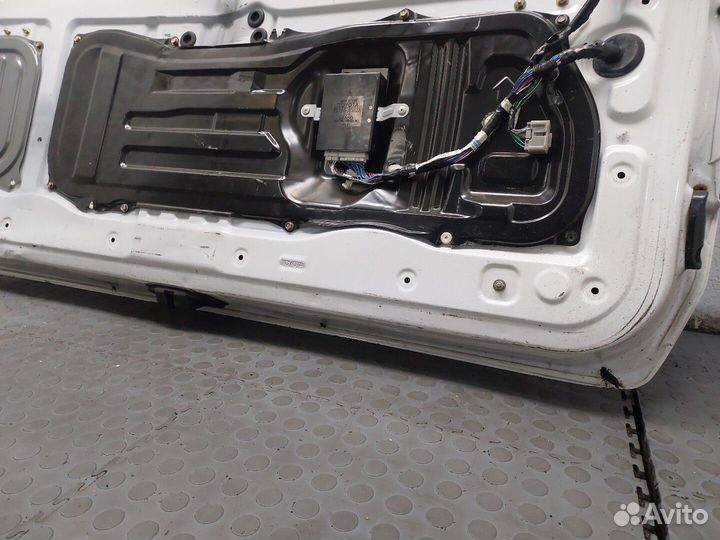 Двигатель стеклоочистителя задний Toyota Sequoia