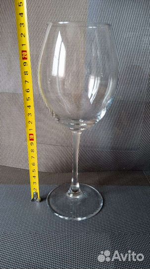 Бокалы для вина большие