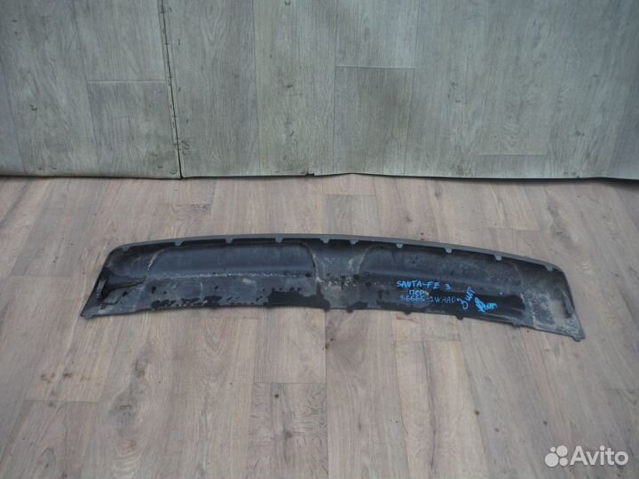 Накладка переднего бампера hyundai Santa Fe 2017