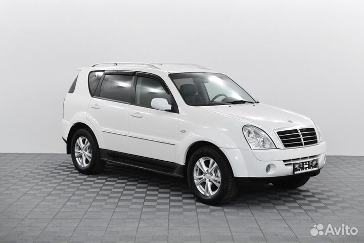 SsangYong Rexton 2.7 AT, 2010, 172 000 км