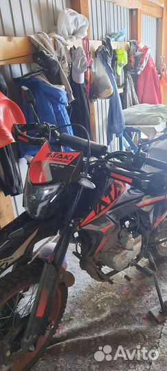 Атаки турист 300