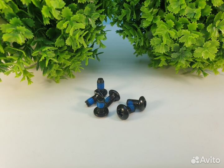 Болты крепления тормозного диска 6шт